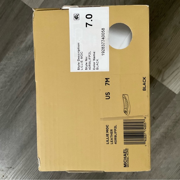 Michael Kors Black Women's Flats - Picture 5 of 5